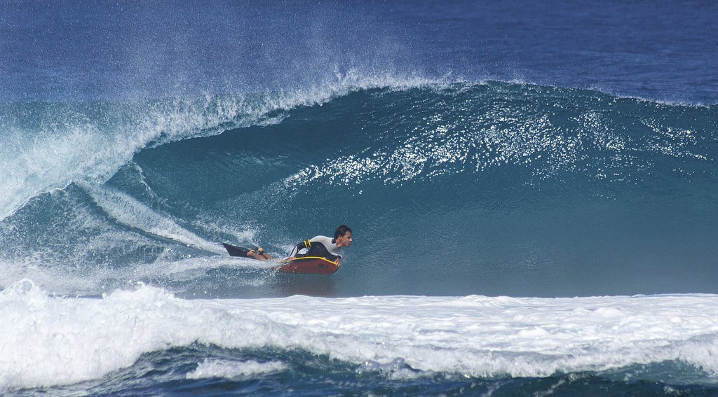 "Bodyboard" by Rooster974 used in a article which explains how to learn Bodyboarding