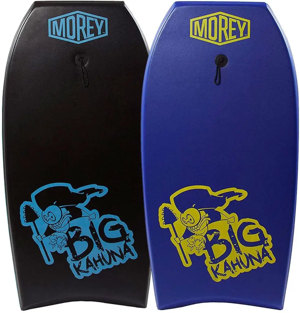 Big Kahuna Bodyboard von Morey Bodyboards ist eines der besten Bodyboards für Drop Knee Bodyboarding für schwere Rider, grosses Boogie Board für grosse und schwere Personen welches sich aber ideal für DK Bodyboarding eignet.